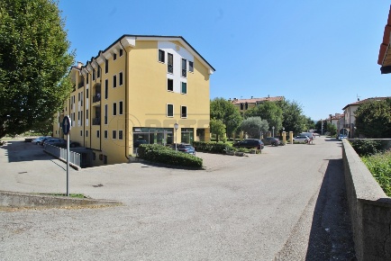 Foto Appartamento in Via Pesa 19, Montebello Vicentino Centro di 106 m²