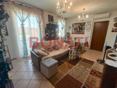 Foto Appartamento a Follo Debbio di 140 m² con 5 locali in vendita