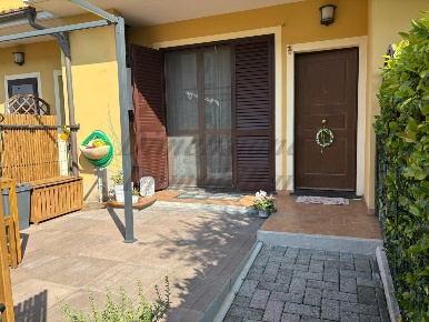 Foto Villa a schiera in Via Rino Pachetti, Rosignano Marittimo di 75 m²