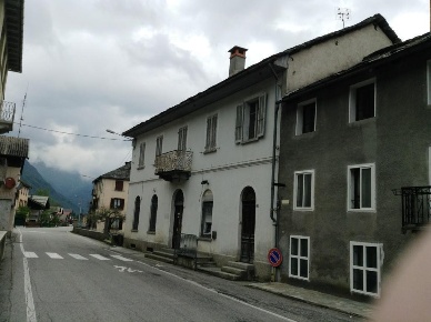 Foto Ufficio in Via Monte Rosa 63, Scopa di 265 m² in vendita