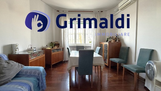 Foto Appartamento in VIA PIAVE  4, Napoli Chiaia di 102 m² con 3 locali
