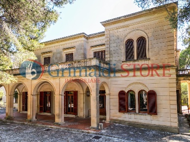 Foto Villa unifamiliare in Via Vecchia Carmiano, Lecce Rudiae - Casermette