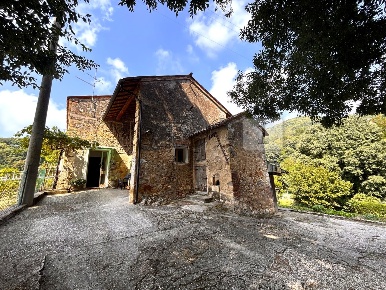 Foto Rustico in VIA CALBIN 9, Barbarano Mossano Mossano di 260 m²