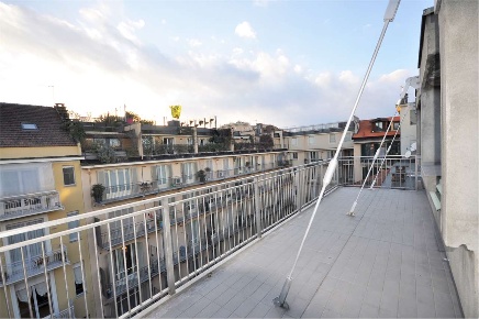 Foto Appartamento in Via Pomba  25, Torino Via Roma di 52 m² con 2 locali
