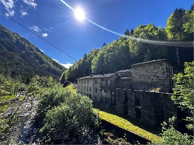 Foto Rustico in Via Rava 1, Valtorta di 650 m² con 20 locali in vendita