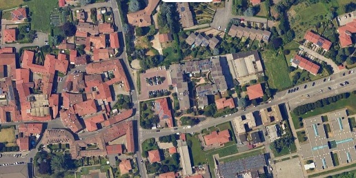 Foto Magazzino in Via Beato Angelico, Besana in Brianza Centro di 118 m²