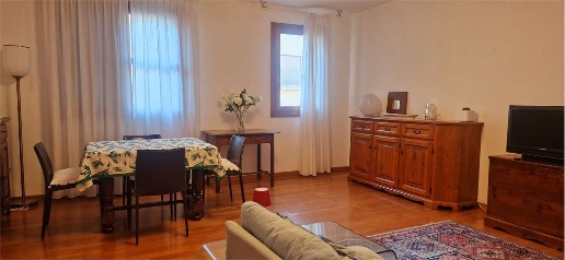 Foto Appartamento a Vittorio Veneto di 116 m² con 6 locali in vendita
