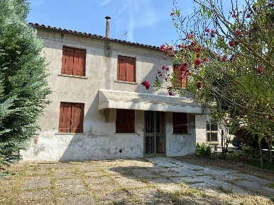 Foto Casa indipendente in Via BORGOFURO 4, Borgo Veneto di 190 m²