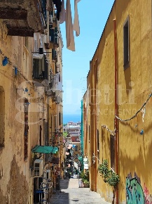 Foto Appartamento in Filippo Rega, Napoli Chiaia di 75 m² con 3 locali