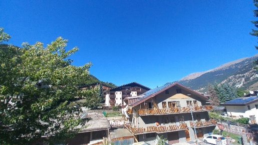 Foto Appartamento in Via Seguret 53, Oulx Centro di 40 m² con 2 locali