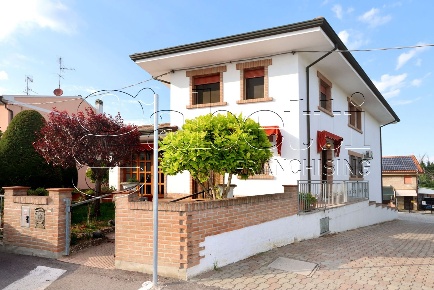 Foto Casa indipendente in Arginone, Ferrara Arginone di 155 m² con 5 locali