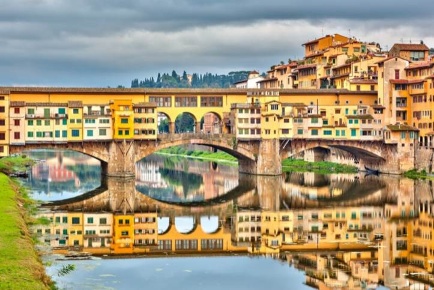 Foto Hotel a Firenze Bolognese di 1000 m² con 24 locali in vendita