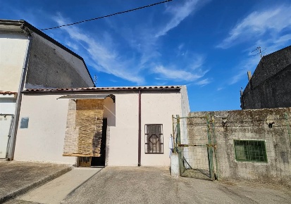 Foto Appartamento a Montegiordano di 70 m² con 4 locali in vendita