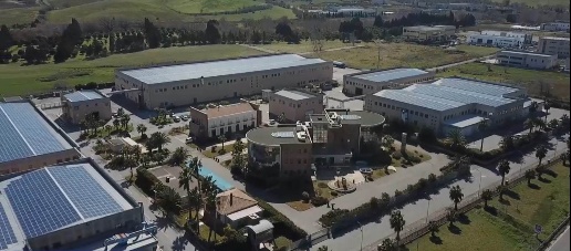 Foto Capannone industriale a Caraffa di Catanzaro di 1500 m² in affitto