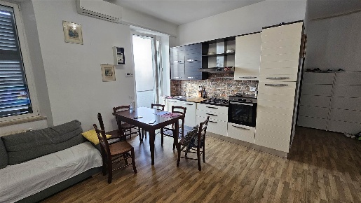 Foto Appartamento a Ancona Regione di 64 m² con 4 locali in vendita