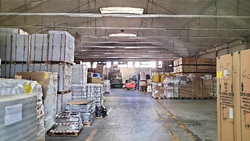 Foto Capannone industriale a Livorno Shangai di 2250 m² con 11 locali