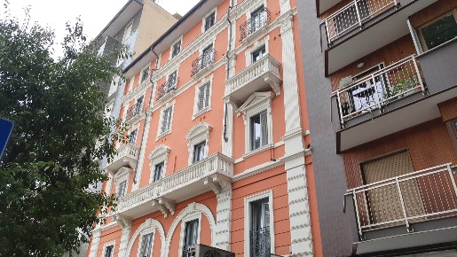 Foto Appartamento in Via Michelangelo Buonarroti  9, Milano di 59 m²