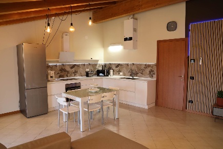 Foto Appartamento in viale Trieste 5, Capriate San Gervasio Centro di 82 m²