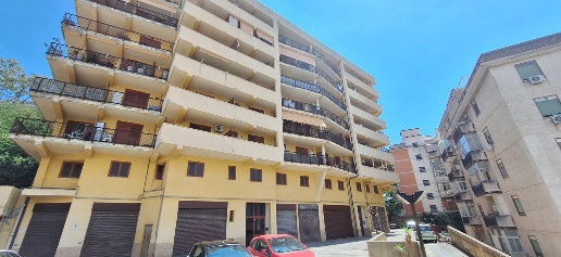 Foto Appartamento in Via Svizzera 14, Messina Giostra di 100 m² in vendita