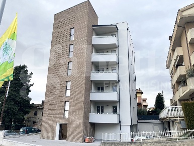 Foto Appartamento in Via DELLA MADONNA ALTA 185, Perugia di 97 m²