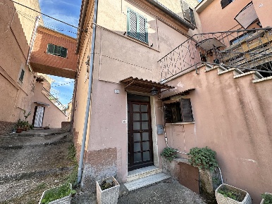 Foto Appartamento in Via Via Del Santuario 22, Castel Sant'Elia Centro