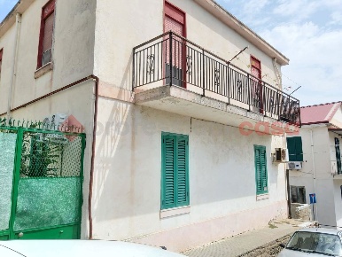 Foto Appartamento in Via Giacomo mattei is.22 22, Messina di 75 m²