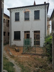 Foto Casa indipendente a Guarda Veneta di 72 m² con 3 locali in vendita