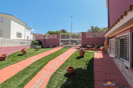 Foto Villa unifamiliare in Via Ionio, Castelsardo Lu Bagnu di 143 m²