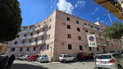 Foto Appartamento in Piazza San Vincenzo, Messina di 70 m² con 4 locali