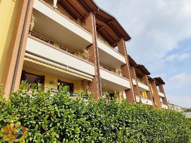 Foto Appartamento in Moneta Ernesto Teodoro, Besana in Brianza Centro