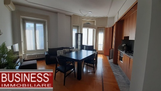 Foto Appartamento in via Giacomo Leopardi, Milano Vincenzo Monti di 95 m²