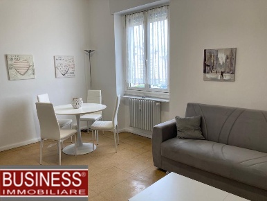 Foto Appartamento in via Privata Cefalonia, Milano di 55 m² con 2 locali