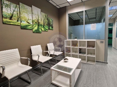 Foto Ufficio in Via Varisco, Monza San Biagio di 77 m² con 3 locali