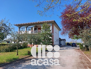 Foto Case semi ndipendenti in via Campone Sala, Cesenatico Sala di 221 m²