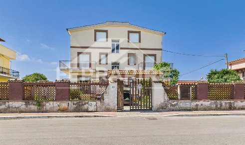 Foto Appartamento in Via Oliena, Fiumicino Passo Oscuro di 88 m² in vendita
