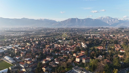 Foto Terreno edificabile in SAN MARCO, Cassago Brianza Centro di 2680 m²