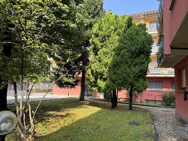 Foto Appartamento in Bellini, Macherio di 132 m² con 3 locali in vendita