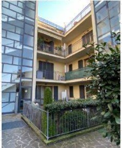 Foto Appartamento in Via AI CAMPI, Pozzo d'Adda Centro di 98 m² in vendita