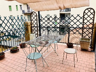 Foto Appartamento in Via Amendola, Bologna Marconi di 83 m² con 4 locali