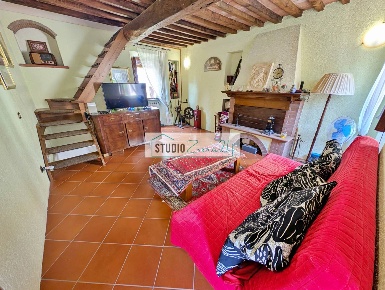 Foto Case semi ndipendenti in via martiri di sant'anna, Seravezza di 70 m²