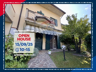 Foto Villa a schiera in VIA  CABANETTI, Bonate Sopra di 157 m² con 4 locali