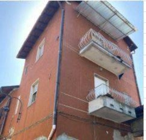 Foto Appartamento in Via FARA, Cassano d'Adda Centro di 113 m² con 3 locali