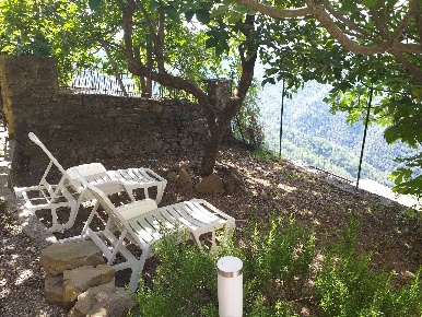 Foto Appartamento in via apricale, Perinaldo di 60 m² con 4 locali