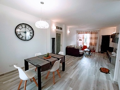 Foto Appartamento in viale del tirreno, Pisa Tirrenia di 65 m² con 3 locali