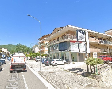 Foto Locale commerciale a Mercogliano di 1380 m² in affitto