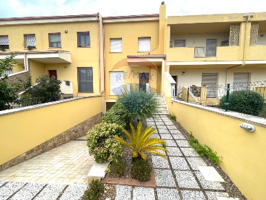 Foto Villa a schiera in Via Delle Felci, Cagliari Barracca Manna di 150 m²