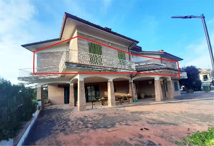 Foto Appartamento in Via Luigi Petroselli, Servigliano Madonnetta di 269 m²