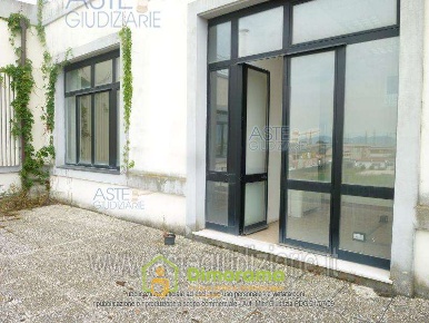 Foto Ufficio in Via Salvatore Orlando n. 3A 3, Livorno Porto di 92 m²