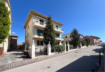 Foto Appartamento a Osimo di 120 m² con 5 locali in vendita