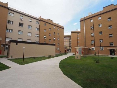 Foto Appartamento in Piazza Tolosetto Farinati degli Uberti 14, Roma